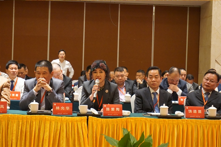 桑梓同归殷殷语 乡贤共话拳拳心