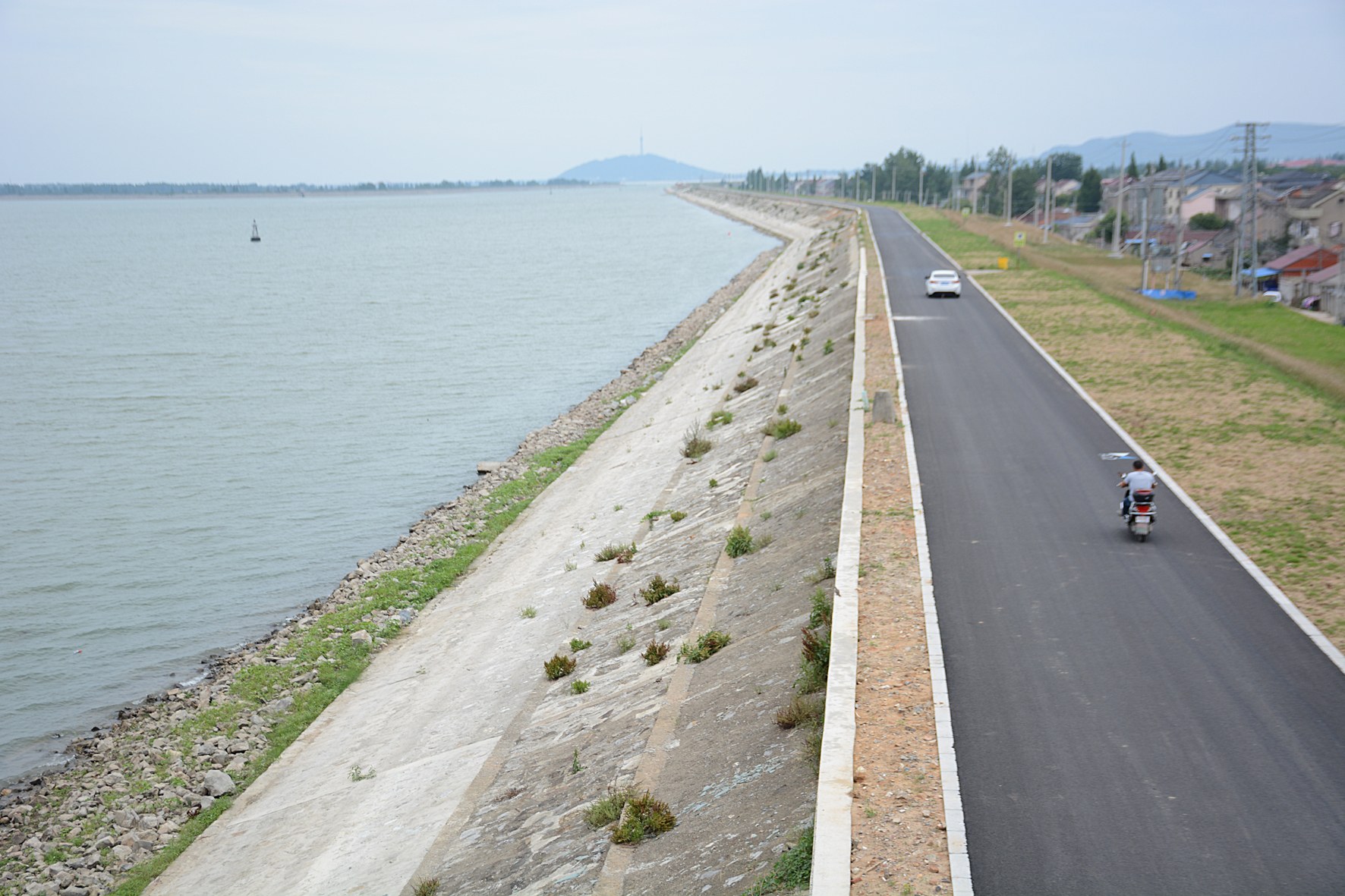 防洪景观两湖工程筑起安全防线生态廊道