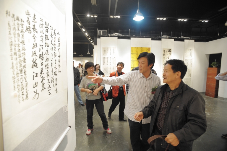 我市书法家杭州办展