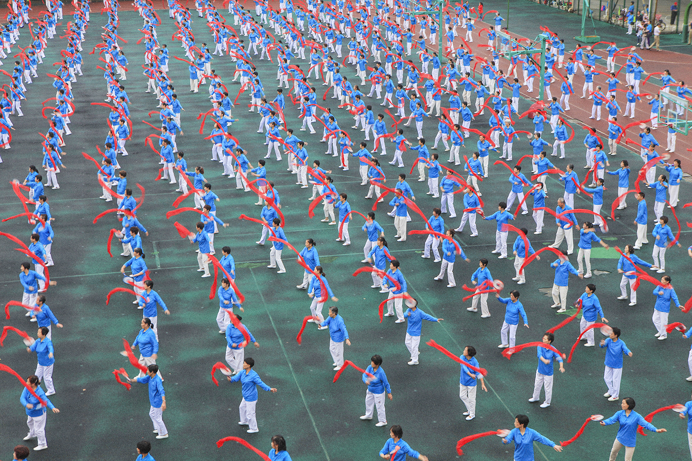 刚柔并济 力美兼备 500余名柔力球爱好者参加第六届北京公开赛 - 中国日报网