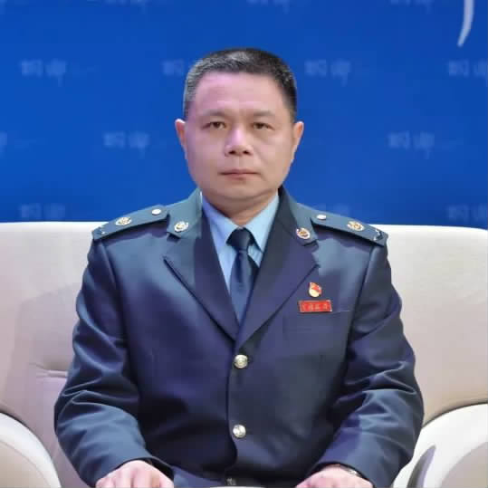 李志斌