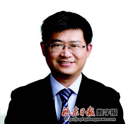 向俊,头颈外科党支部书记,科室副主任,副主任医师,肿瘤学博士