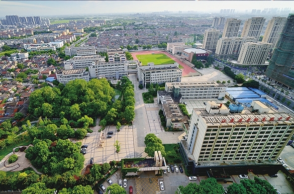 江苏省丹阳高级中学