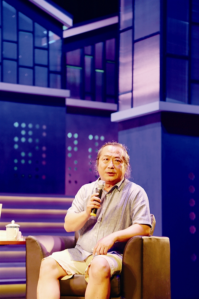 著名文艺批评家吴亮