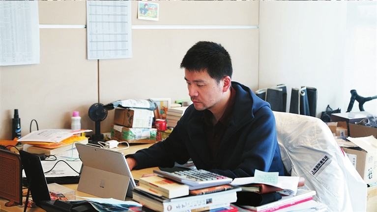 说起潘涌涌,可能很多人并不知道,但说起北极虾,在中国f1赛车圈里却是