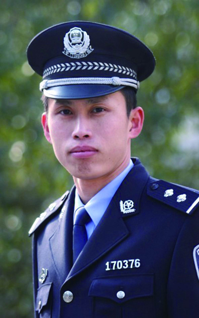 黄岩晓警察这个阿sir不一般