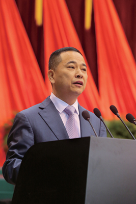 (按发言先后顺序排列) 徐宝春 委员发言