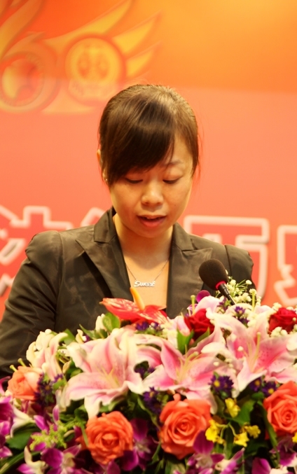 法院代院长毛煜焕致辞杭州中院院长翁钢粮讲话会议现场庄重不乏喜庆