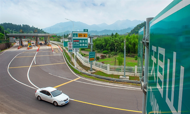 藻天线:美丽的乡村牧歌