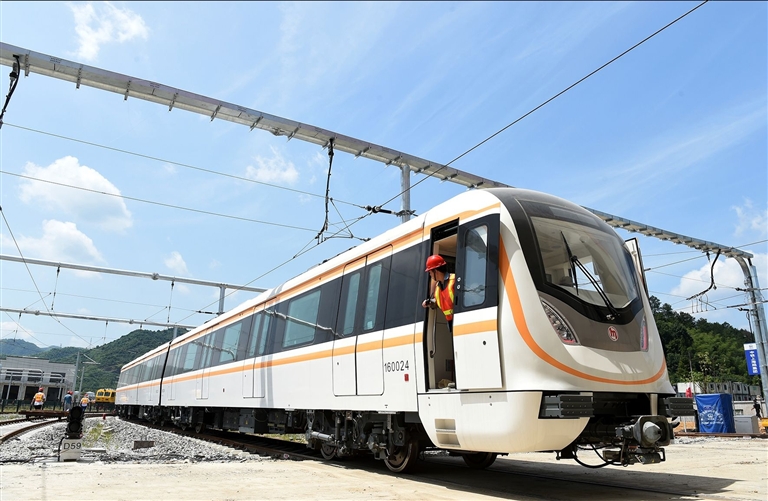 杭临城际铁路7列电客车全面调试