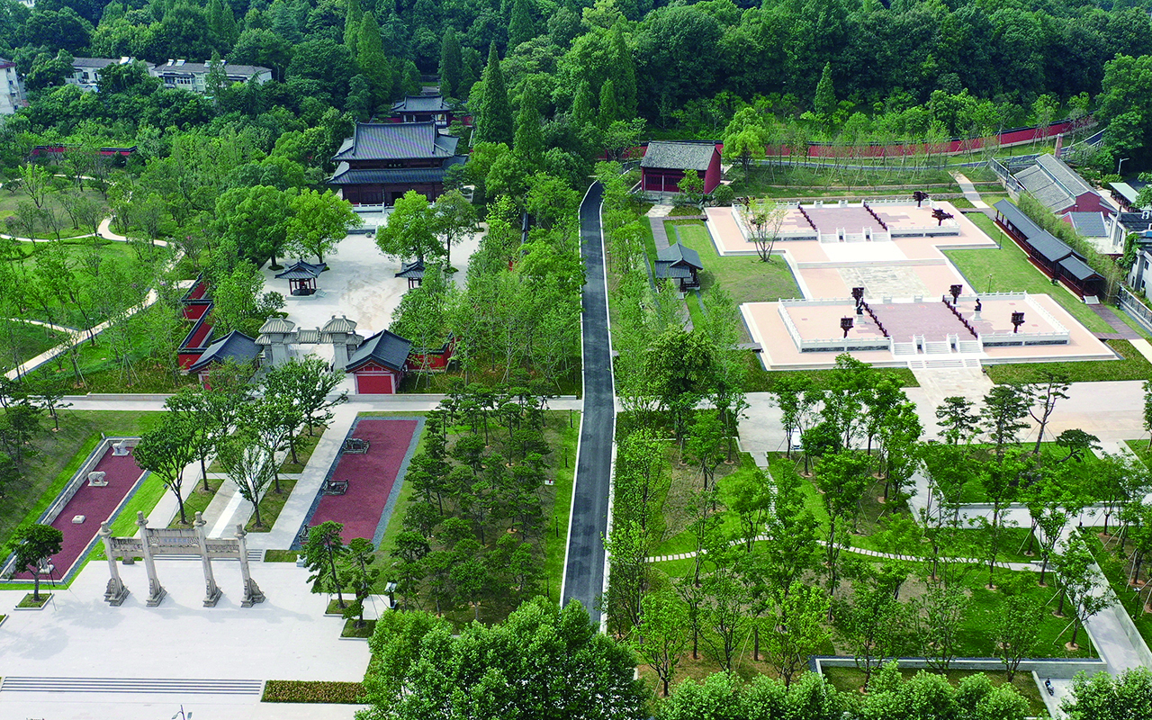 遺址公園(太廟山區塊)吳越文化公園夜景嶄新的城中街改造後的錢王街