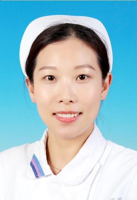 随时播种,随时开花杨旭红坦诚做人,用心做事许霞真心对待每一位病人