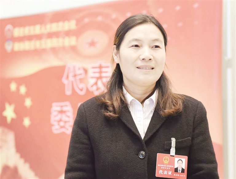 李晓红姜若鸣陈金梅何  川周海涓