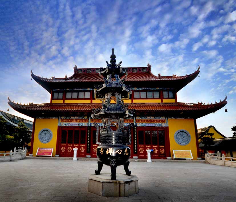 息心寺是国家aaaa级旅游景区,占地面积100亩,被誉为黄海福地,江淮