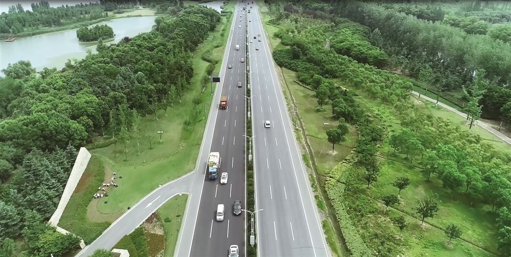吴江交通干线"美丽蝶变"绽新颜
