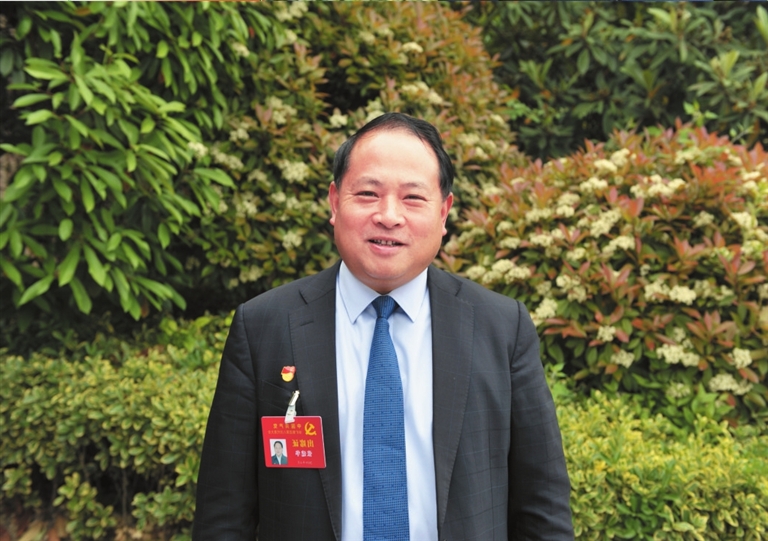 "回味报告,党代表,张双楼矿党委书记张建华倍感振奋.